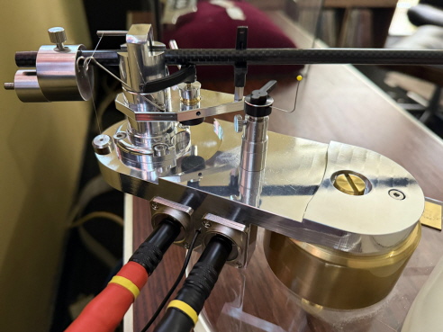 BJA-customized Armboard